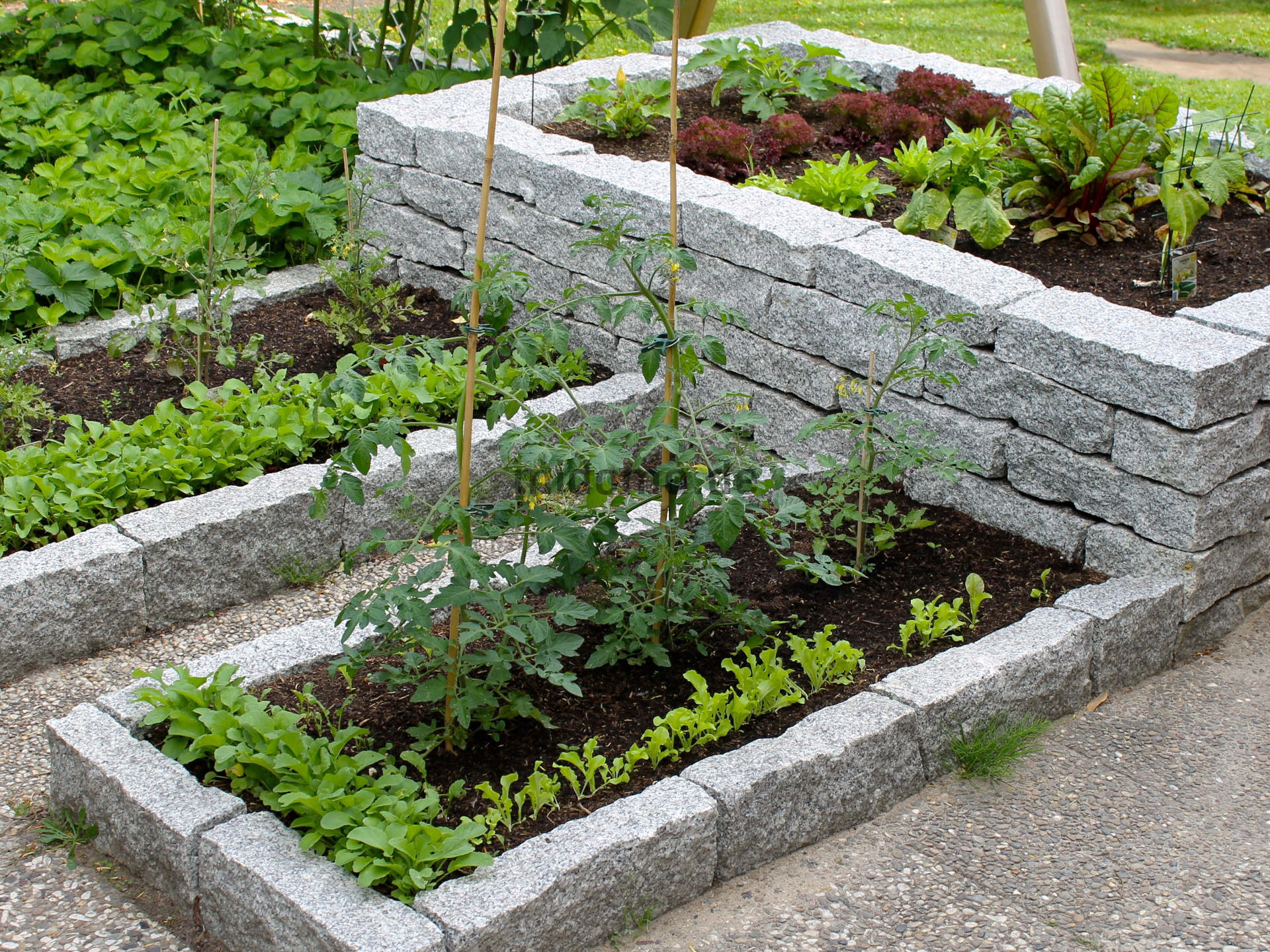 granit-mauersteine-10x20x40-bordkante-garten-03 Granit Mauersteine DORNBERG grau 10x20x40 cm