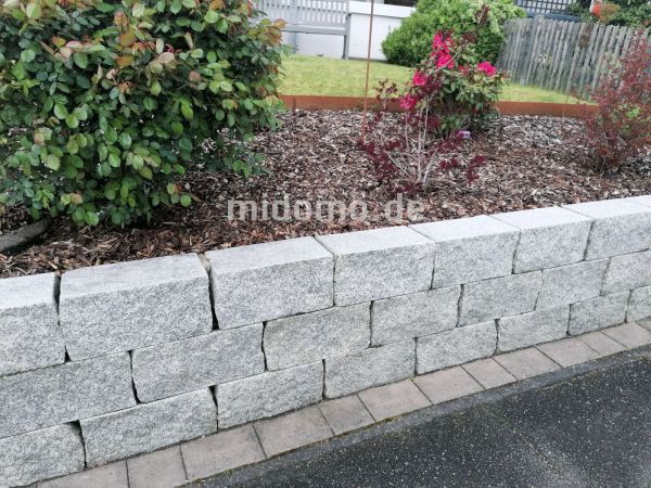 Granit Mauersteine 2-fach gesägt (Lagerfugen)